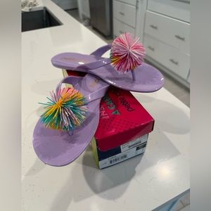 NWT Petite Jolie Lucky Pom Pom shoes in lavender. Size 10.5